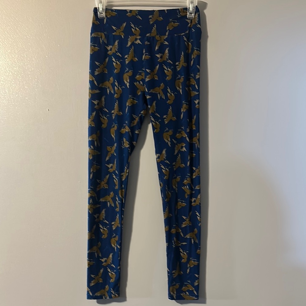 LuLaRoe Blue Bird Print Leggings One Size & Snake Skin Leggings Size Small